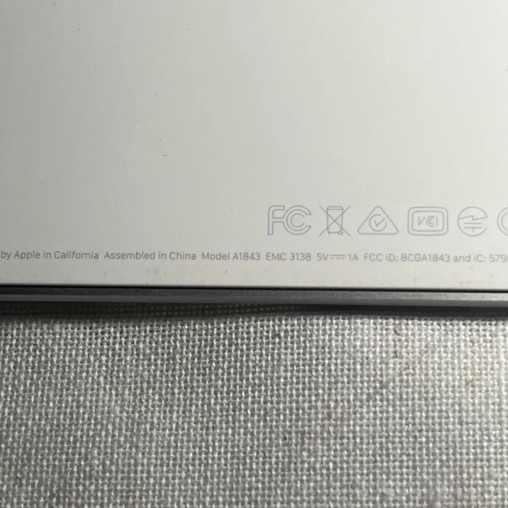 Apple Magic A1843 Wireless Keyboard